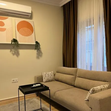 ホテル Comelivego Cihangir 22 イスタンブール